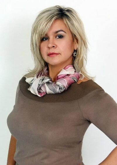 Viktoria, 50