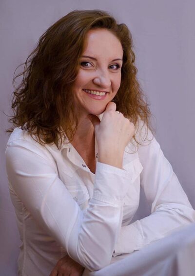 Svetlana, 45