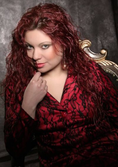 Yulia, 36