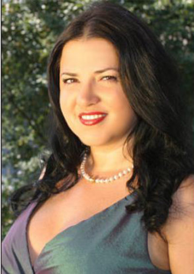 Valentyna, 47